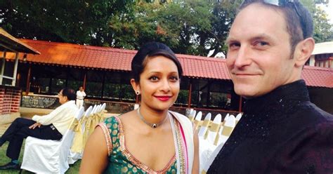 poorna bell husband.